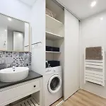 Lägenhet Le Jules Verne - Classe 2 Etoiles - Confort - Balcon Sur Cour Nantes