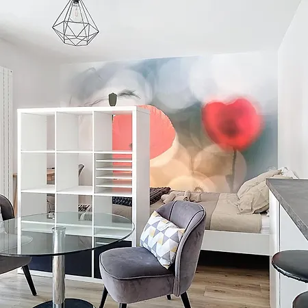 Le Jules Verne - Classe 2 Etoiles - Confort - Balcon Sur Cour Apartamento