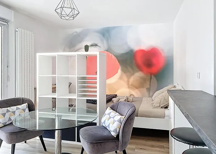 Le Jules Verne - Classe 2 Etoiles - Confort - Balcon Sur Cour شقة