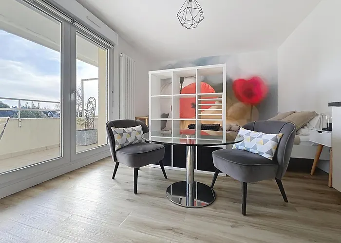 Le Jules Verne - Classe 2 Etoiles - Confort - Balcon Sur Cour Nantes